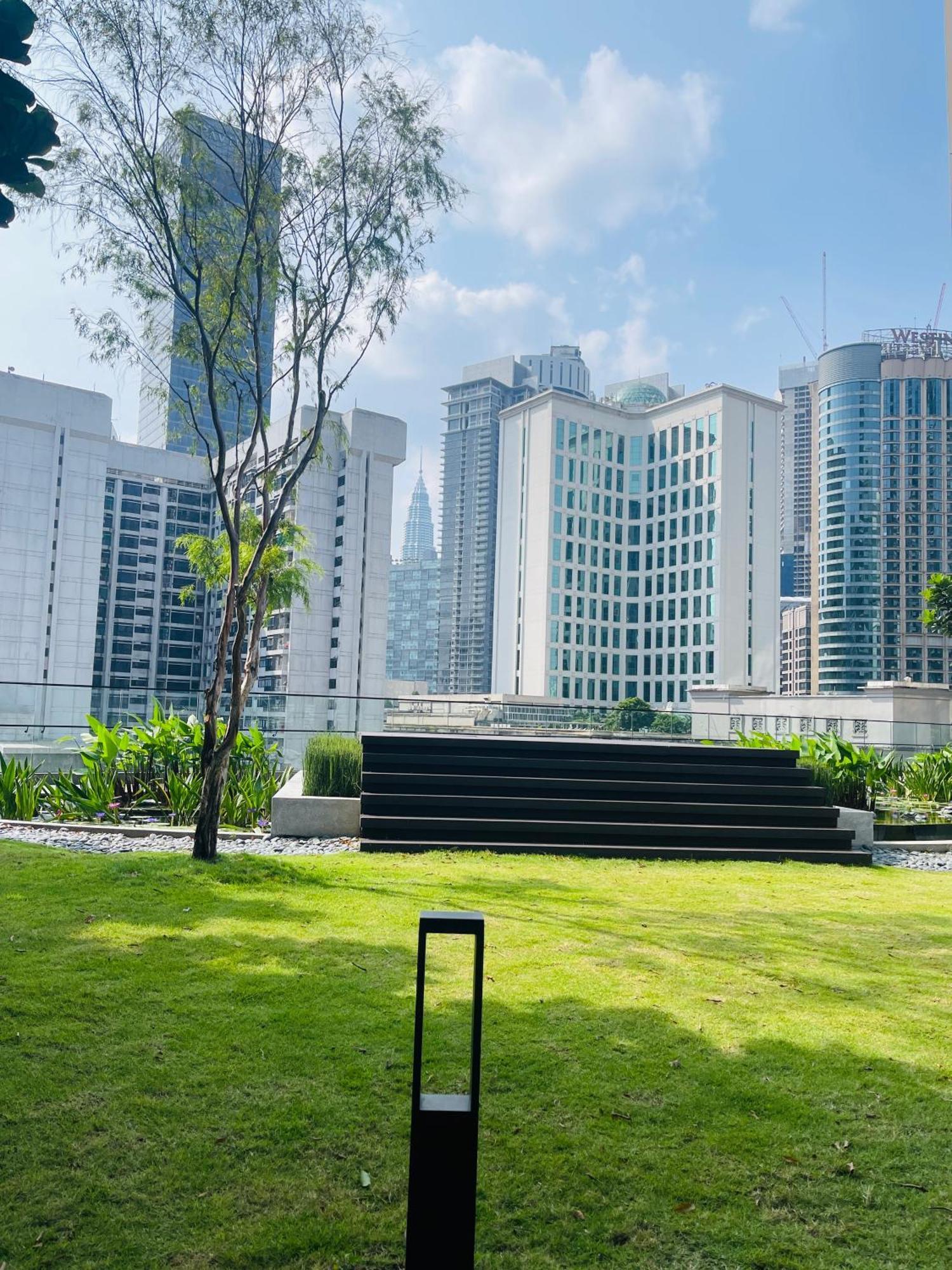 Axon Suites Millennium Kl Куала-Лумпур Екстер'єр фото